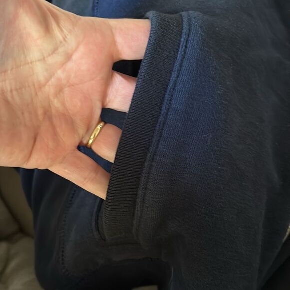 Abercrombie & Fitch hoodie Faux Fur inside Navy Blue Logo front impeccable - Picture 8 of 12